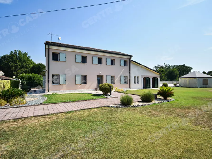 casa indipendente in vendita ad Albaredo d'Adige