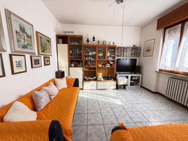 casa indipendente in vendita ad Albaredo d'Adige in zona Michellorie