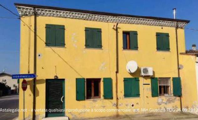 appartamento in vendita ad Albaredo d'Adige in zona Presina