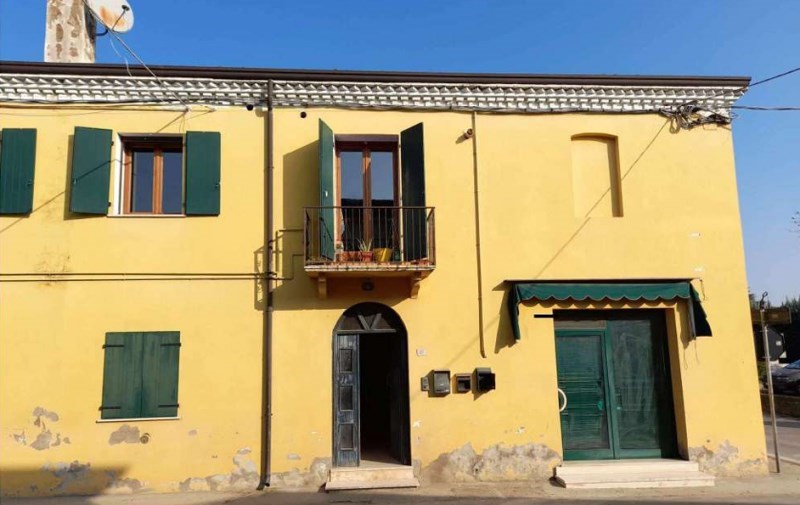 appartamento in vendita ad Albaredo d'Adige