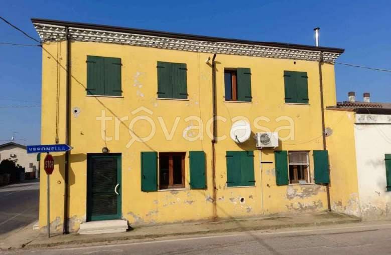 appartamento in vendita ad Albaredo d'Adige