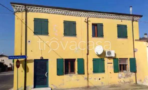 appartamento in vendita ad Albaredo d'Adige in zona Presina