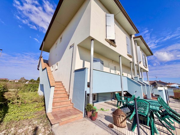 appartamento in vendita ad Albaredo d'Adige