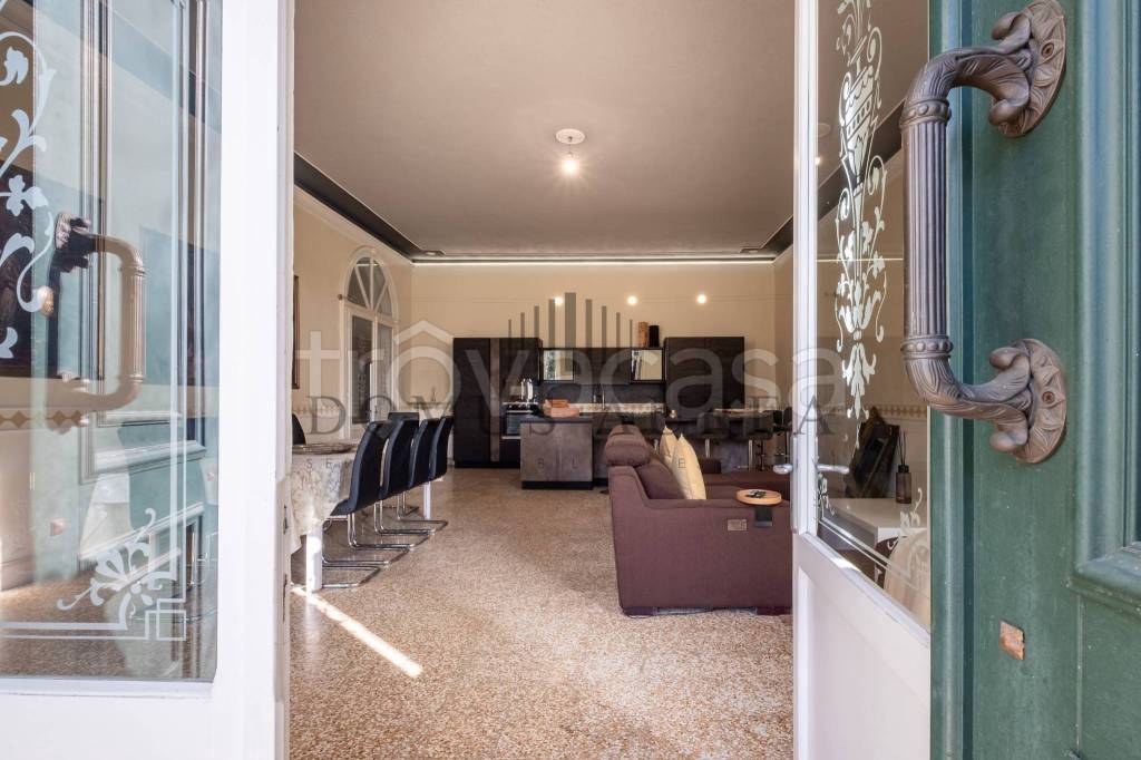 casa indipendente in vendita ad Albaredo d'Adige in zona Michellorie
