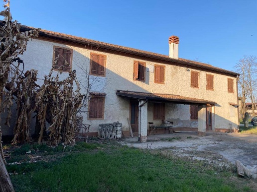 casa indipendente in vendita ad Albaredo d'Adige