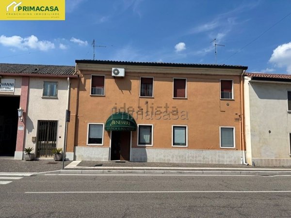appartamento in vendita ad Albaredo d'Adige in zona Coriano