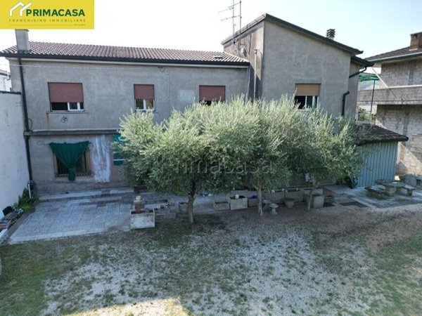 appartamento in vendita ad Albaredo d'Adige