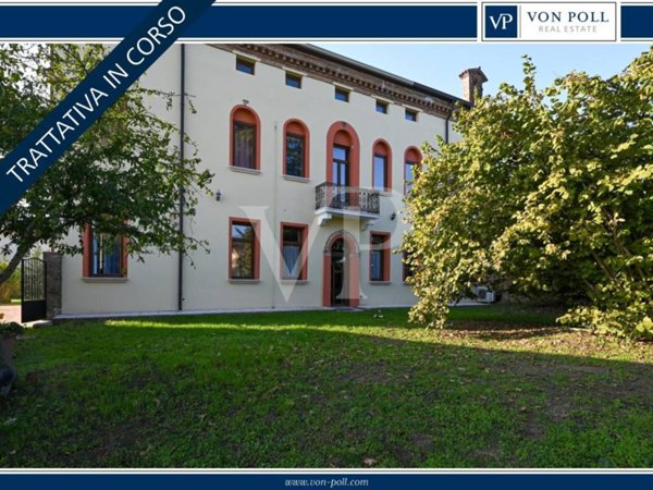 casa indipendente in vendita ad Albaredo d'Adige
