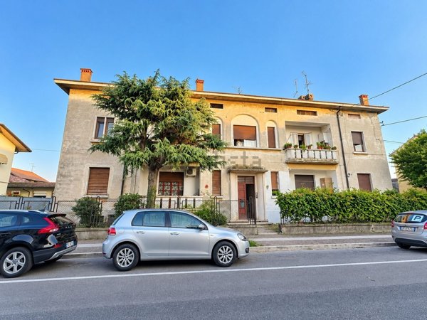 appartamento in vendita ad Albaredo d'Adige