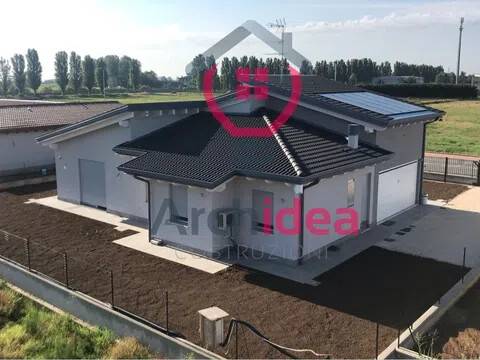 casa indipendente in vendita ad Angiari