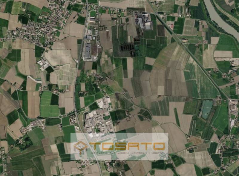 terreno edificabile in vendita ad Angiari