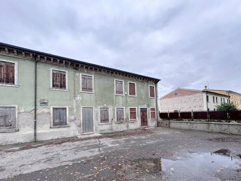 casa indipendente in vendita ad Arcole