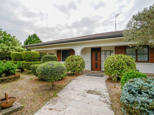 casa indipendente in vendita ad Arcole