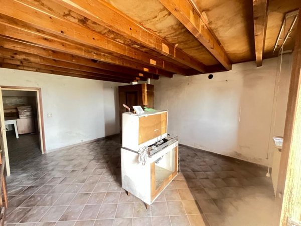 casa indipendente in vendita ad Arcole in zona Gazzolo