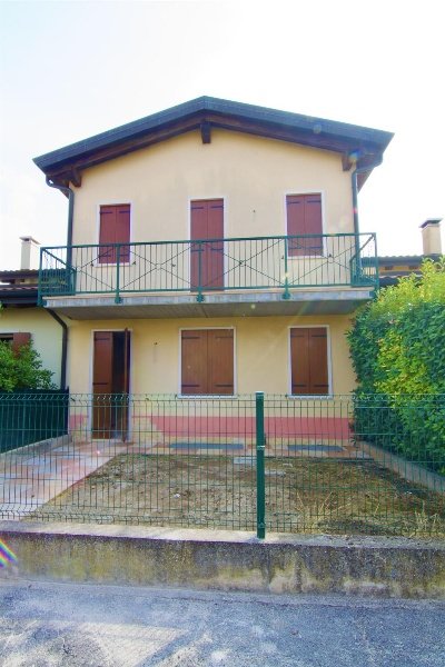 casa indipendente in vendita ad Arcole