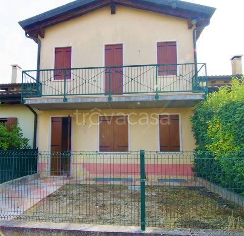 casa indipendente in vendita ad Arcole