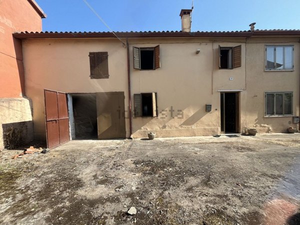 casa indipendente in vendita ad Arcole