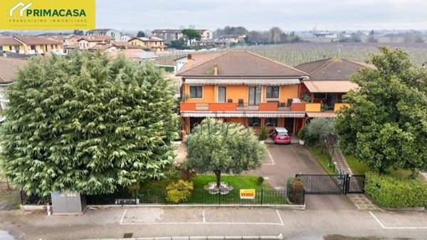casa indipendente in vendita ad Arcole