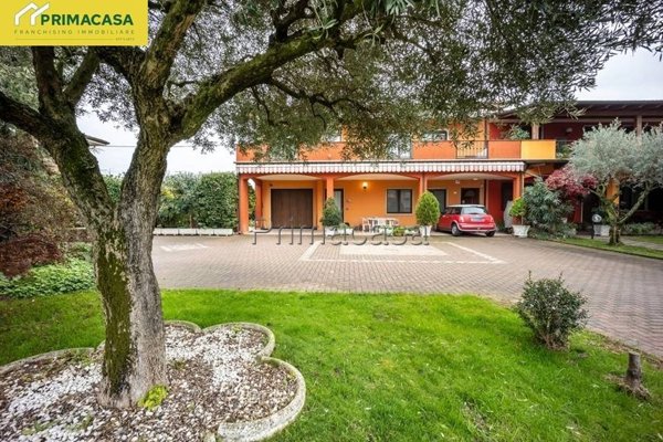 casa indipendente in vendita ad Arcole