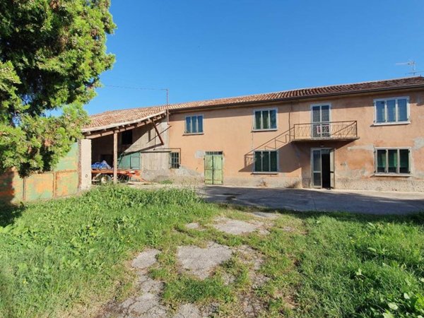 casa indipendente in vendita ad Arcole in zona Volpino