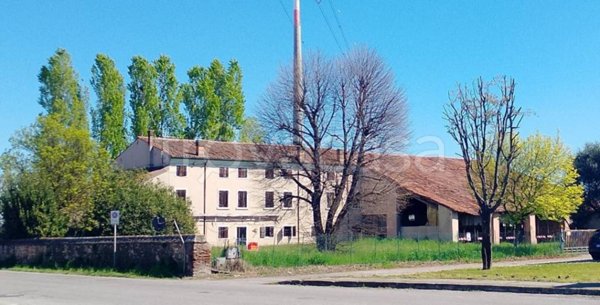 casa indipendente in vendita ad Arcole