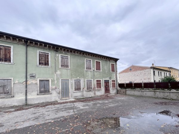casa indipendente in vendita ad Arcole
