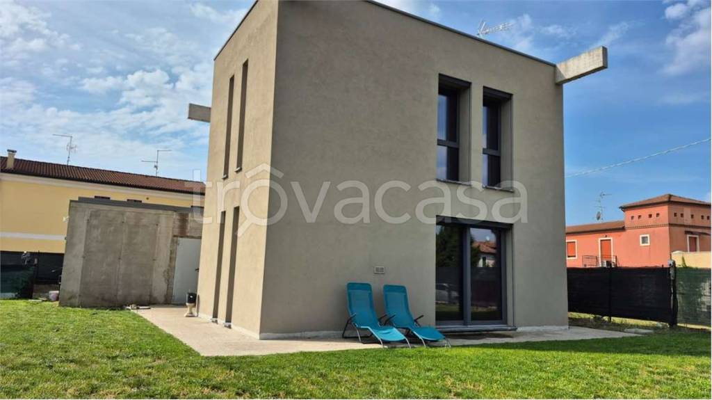 casa indipendente in vendita ad Arcole