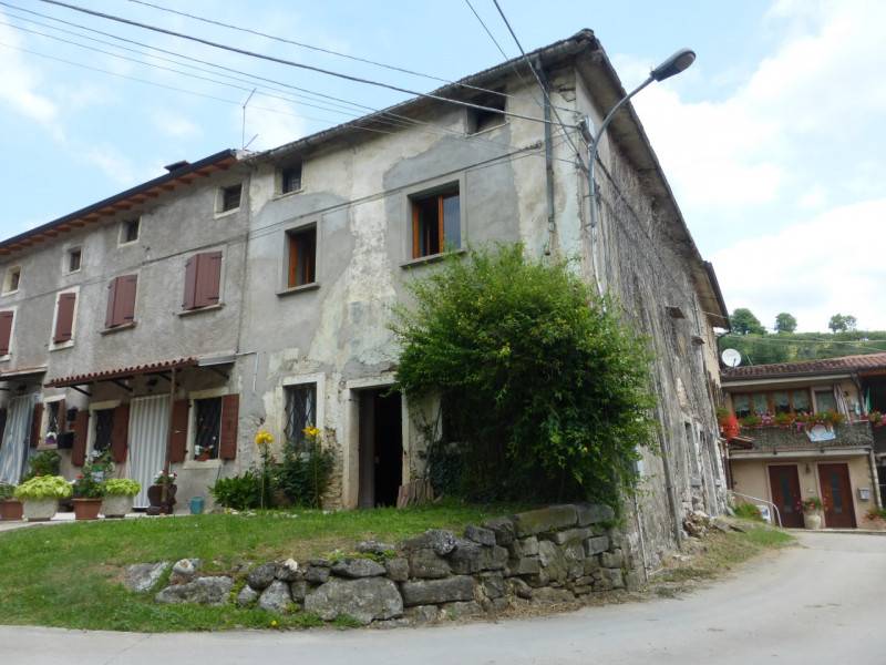appartamento in vendita a Badia Calavena