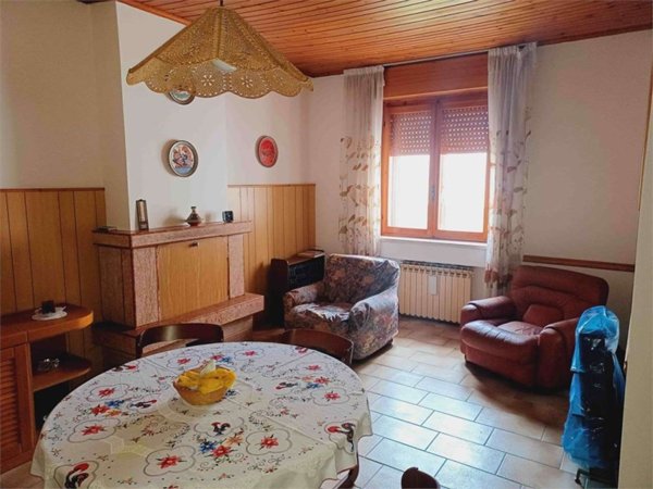 casa indipendente in vendita a Badia Calavena