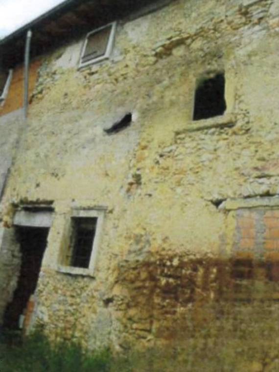 intera palazzina in vendita a Badia Calavena