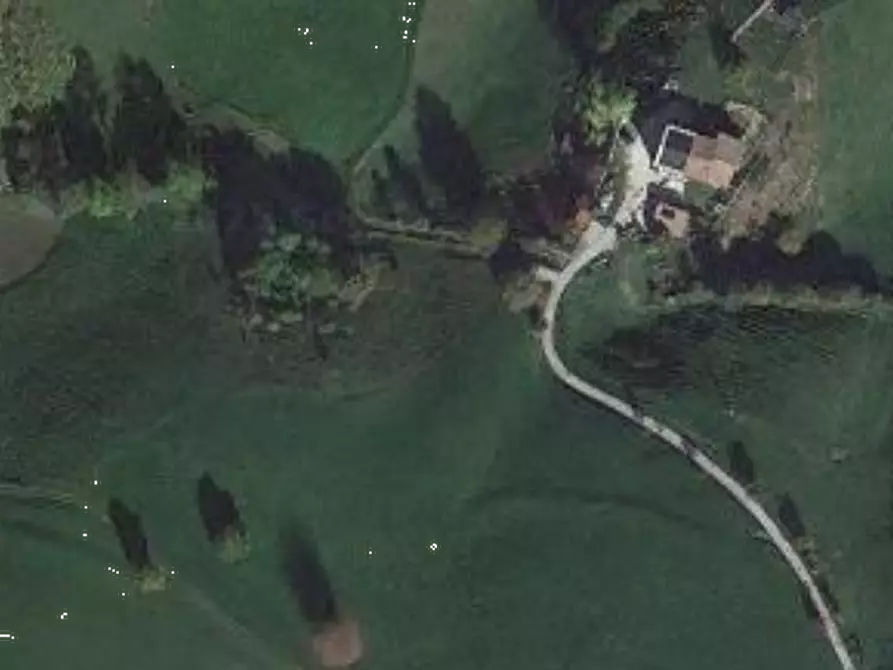 esavano in vendita a Badia Calavena