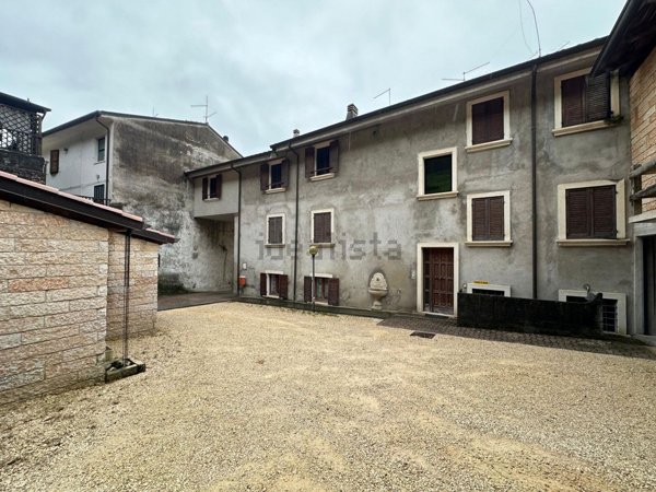 appartamento in vendita a Badia Calavena