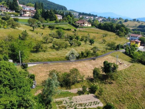 villa in vendita a Badia Calavena in zona San Valentino