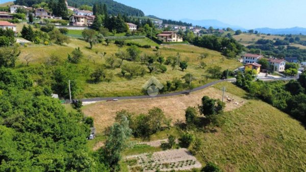 villa in vendita a Badia Calavena in zona San Valentino