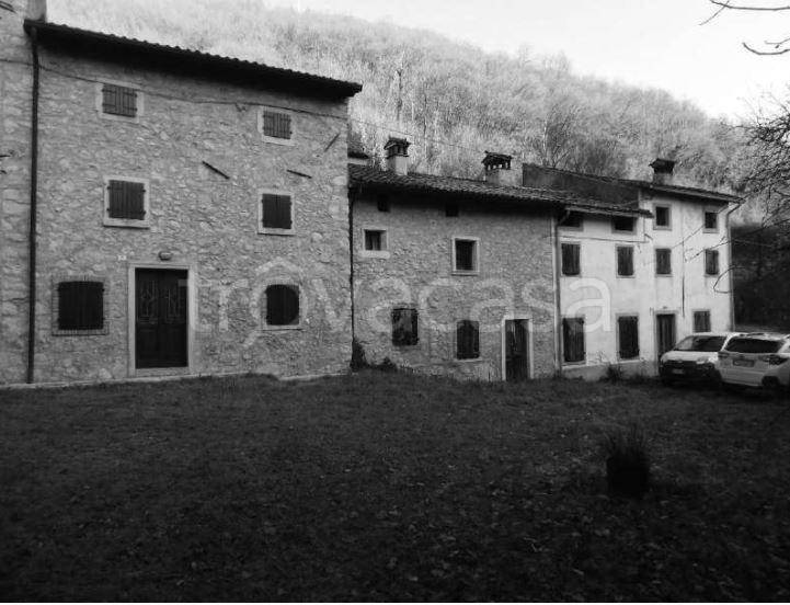 trivano in vendita a Badia Calavena