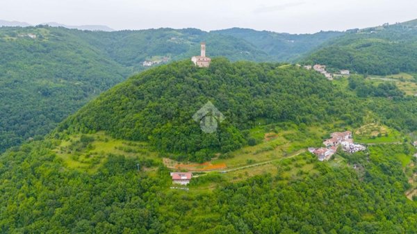 terreno agricolo in vendita a Badia Calavena