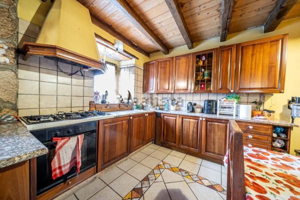 quadrivano in vendita a Badia Calavena