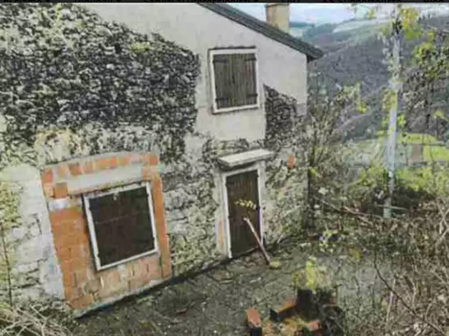 casa indipendente in vendita a Badia Calavena