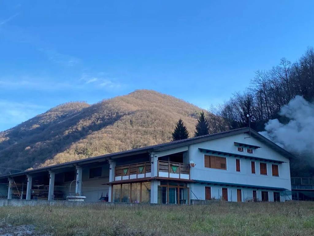 villa in vendita a Badia Calavena