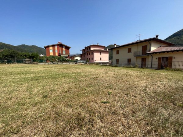 casa indipendente in vendita a Badia Calavena