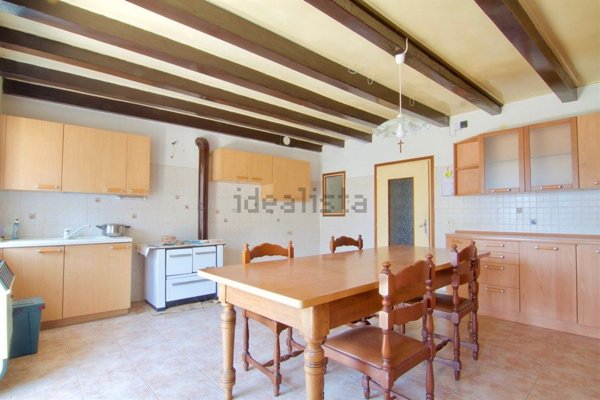 casa indipendente in vendita a Badia Calavena in zona Sant'Andrea