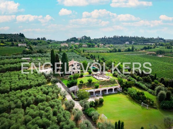 villa in vendita a Bardolino