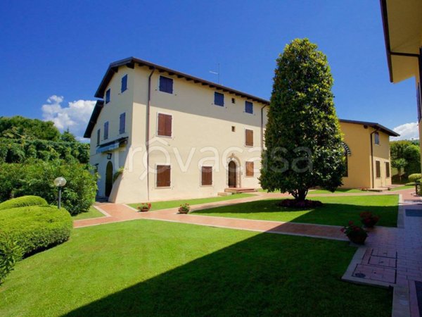 appartamento in vendita a Bardolino