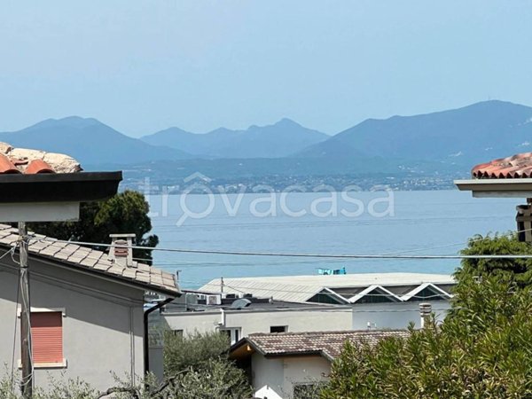 casa indipendente in vendita a Bardolino