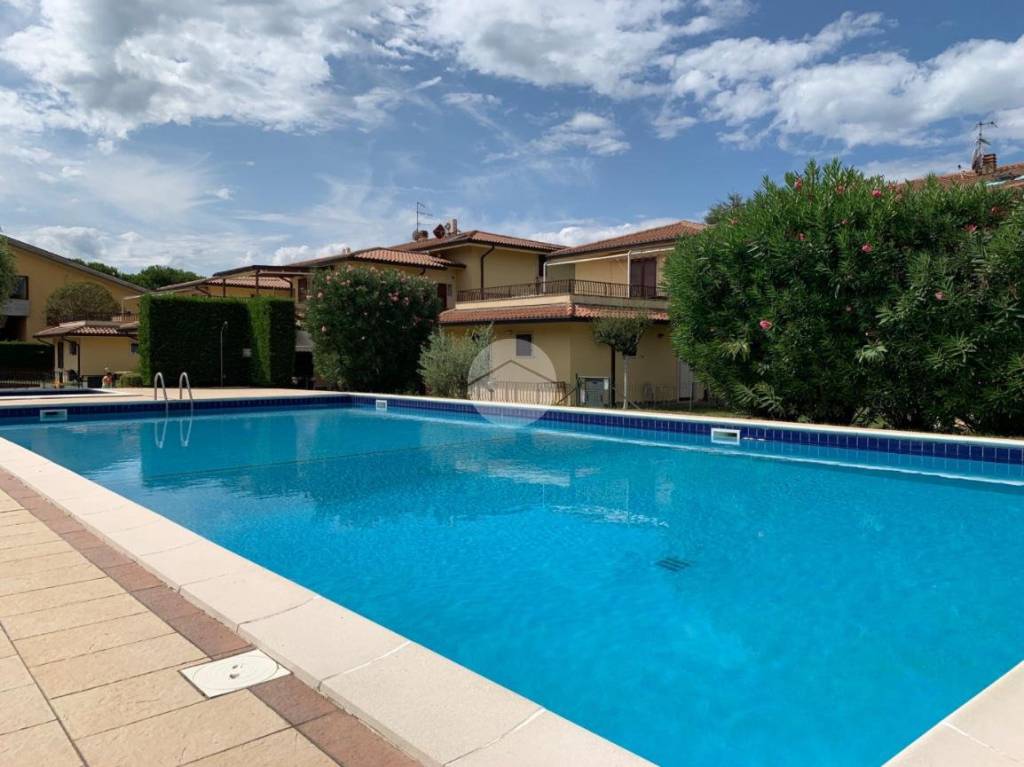 appartamento in vendita a Bardolino