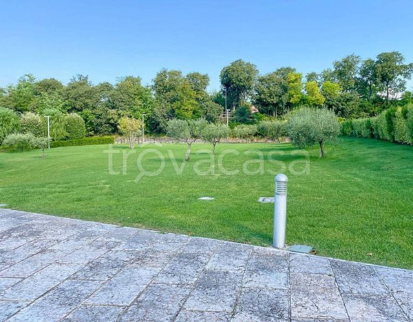 appartamento in vendita a Bardolino