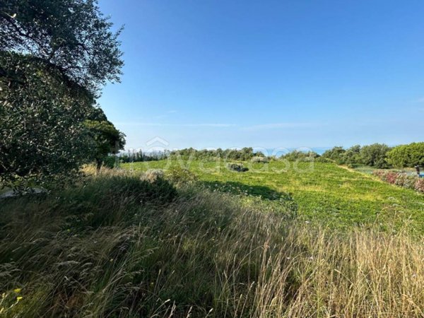 casa indipendente in vendita a Bardolino