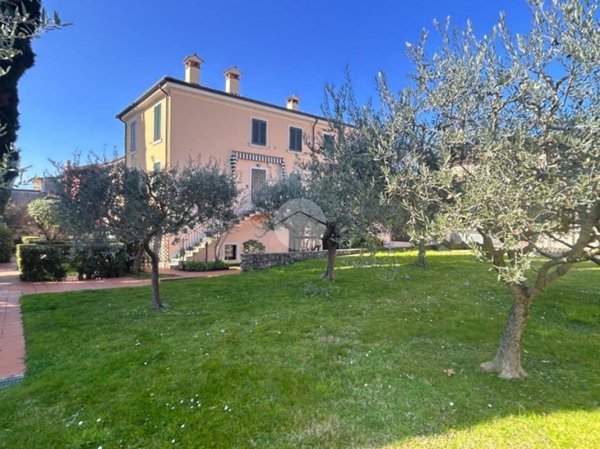 appartamento in vendita a Bardolino