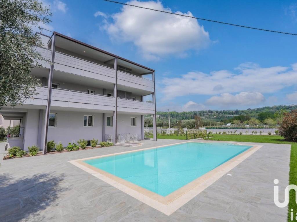appartamento in vendita a Bardolino