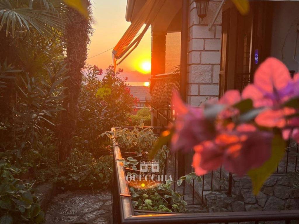 casa indipendente in vendita a Bardolino